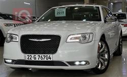 کرایسلەر 300